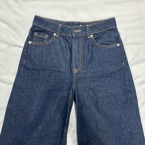 H&M Dark Wash High Waist Blue Jeans